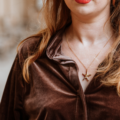 18 Carat Gold Plated Starfish Necklace, starfish necklace, enamel necklace, gold necklace, sea theme jewellery, love green jewellery, vogue, tattler, London fashion week, high end fashion.