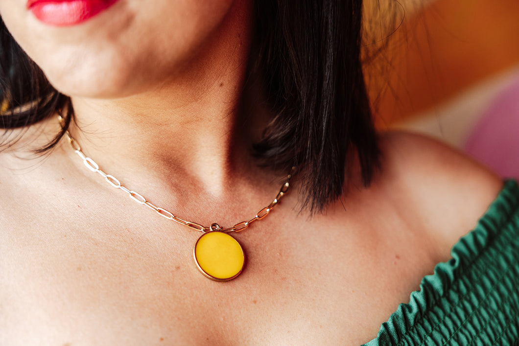 Paperclip necklace with enamel pendant