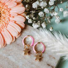 Load image into Gallery viewer, Pink enamel huggies with star
