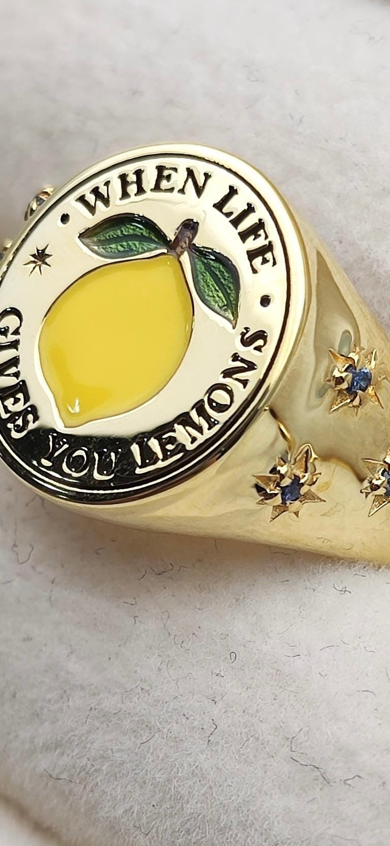 'When Life Gives You Lemons' Signet Ring, signet ring, fine jewellery, vogue, tattler, London fashion week, enamel, sapphire, gold, ring, lemon, gold ring, fruit ring, fruit jewellery, lemon jewellery